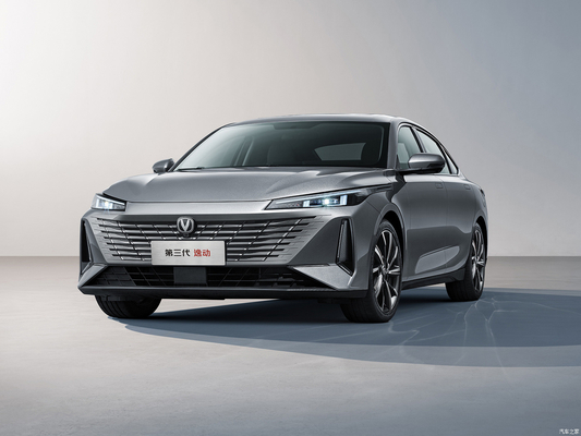 Changan Eado 2024 1.5T GDI Automatic Flagship Gasoline Auto betaalbaar 4 deuren 5 zitplaatsen