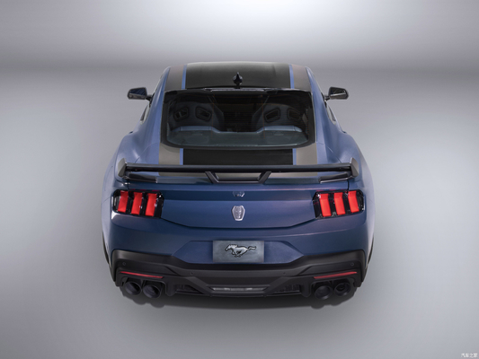 Left Drive Mustang 2024 5.0L V8 Dark Horse Geïmporteerde hardtop sportwagen 4821*1917*1401