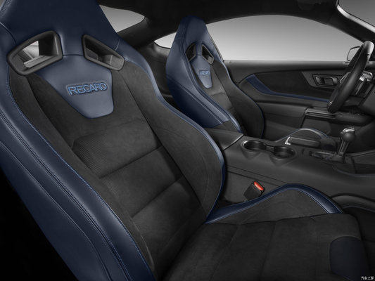 Left Drive Mustang 2024 5.0L V8 Dark Horse Geïmporteerde hardtop sportwagen 4821*1917*1401