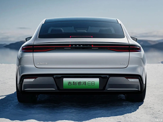 200 kW Single Motor 2024 Geely Galaxy Yinhe E8 665km Starship Voyage Edition Energievoertuig