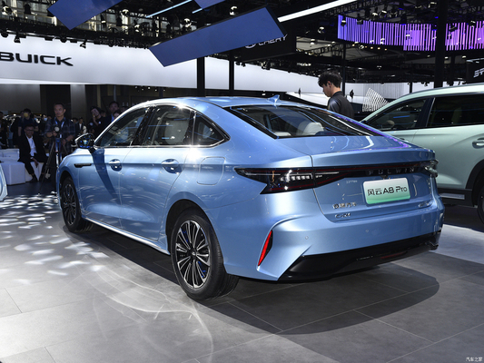 2024 Chery Fengyun A8 127 Yufeng-editie Plug-in hybride auto 127 km puur elektrisch bereik