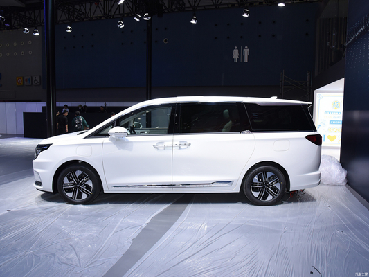 150KM Pure Electric Cruising Range JAC Ruifeng RF8 PHEV Smart Edition 1.5T Eénmotor