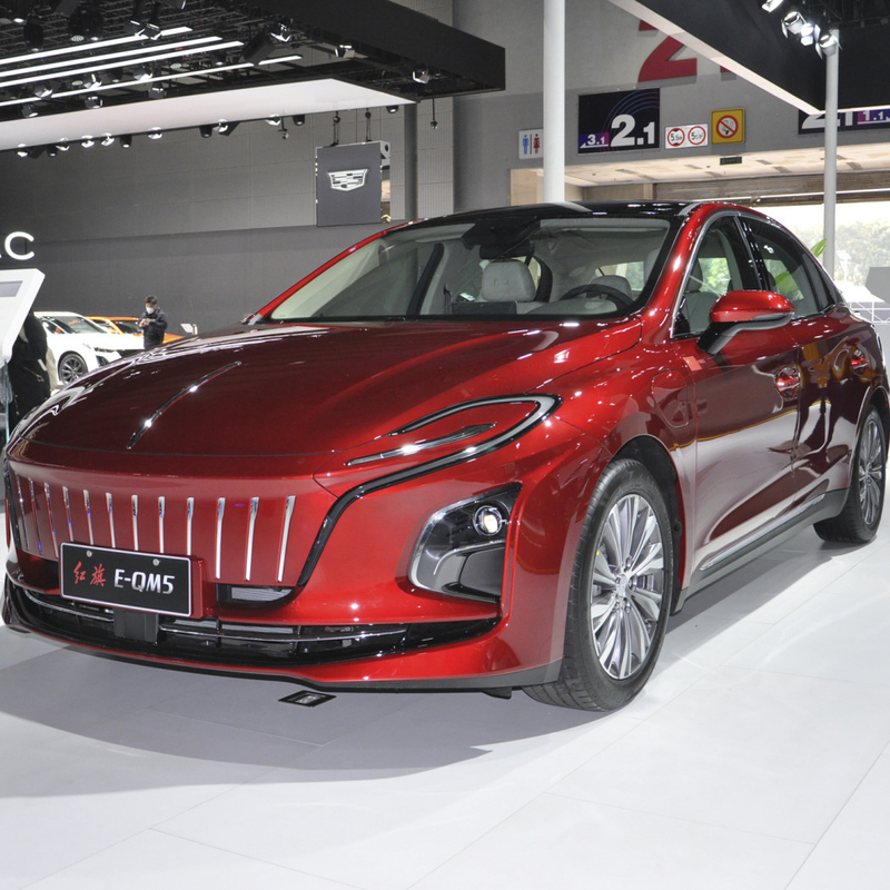 s E-Qm5 Gebruikte auto met kleine kilometers en lithiumbatterie 2022 Hongqi elektrisch voertuig