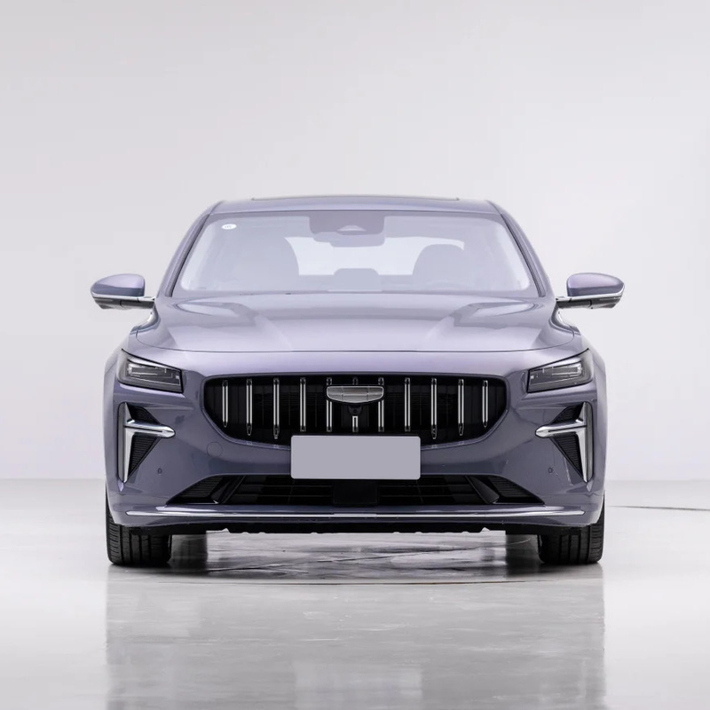 Geely Preface L 1.5TD Hybrid Luxury Sedan met 4 voorste schakels en voorste 1 achterste 1 radar