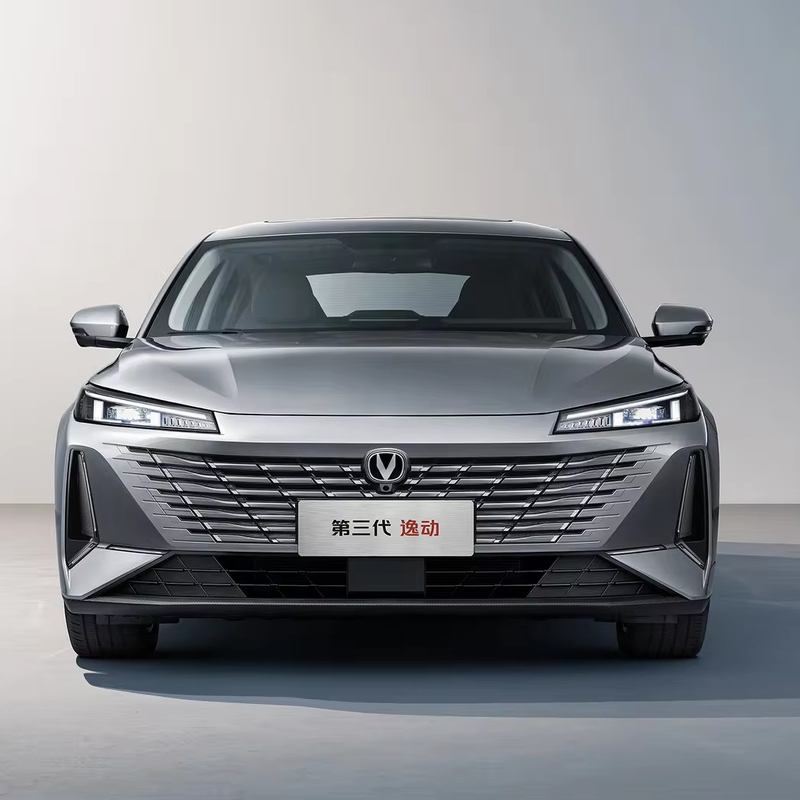 Changan Eado 2024 1.5T GDI Automatic Flagship Gasoline Auto betaalbaar 4 deuren 5 zitplaatsen